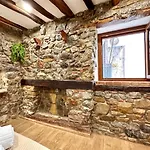 Stonehouse * צ'פאלו