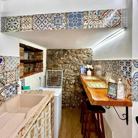 Апартаменти Stonehouse