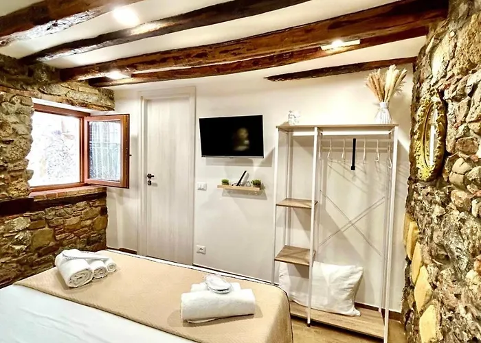 Stonehouse * Cefalù