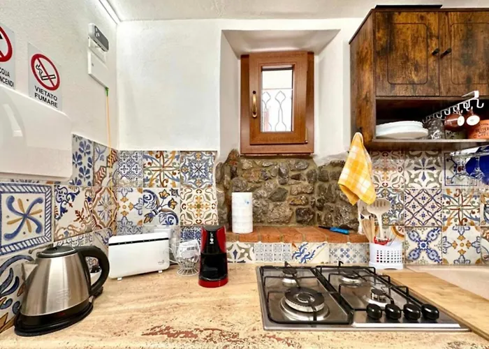 Stonehouse * Cefalù